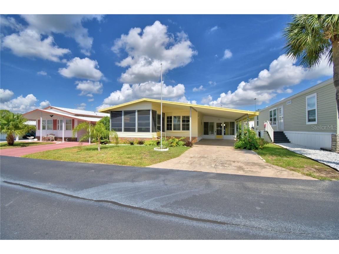 4127 Sprucewood Street Winter Haven FL 33880 - Dinner Lake P4936494 image1