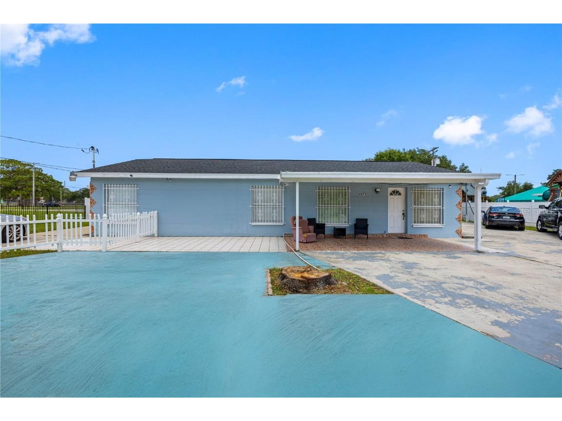 4127 W Comanche Avenue Tampa FL 33614 TB8408427 image1