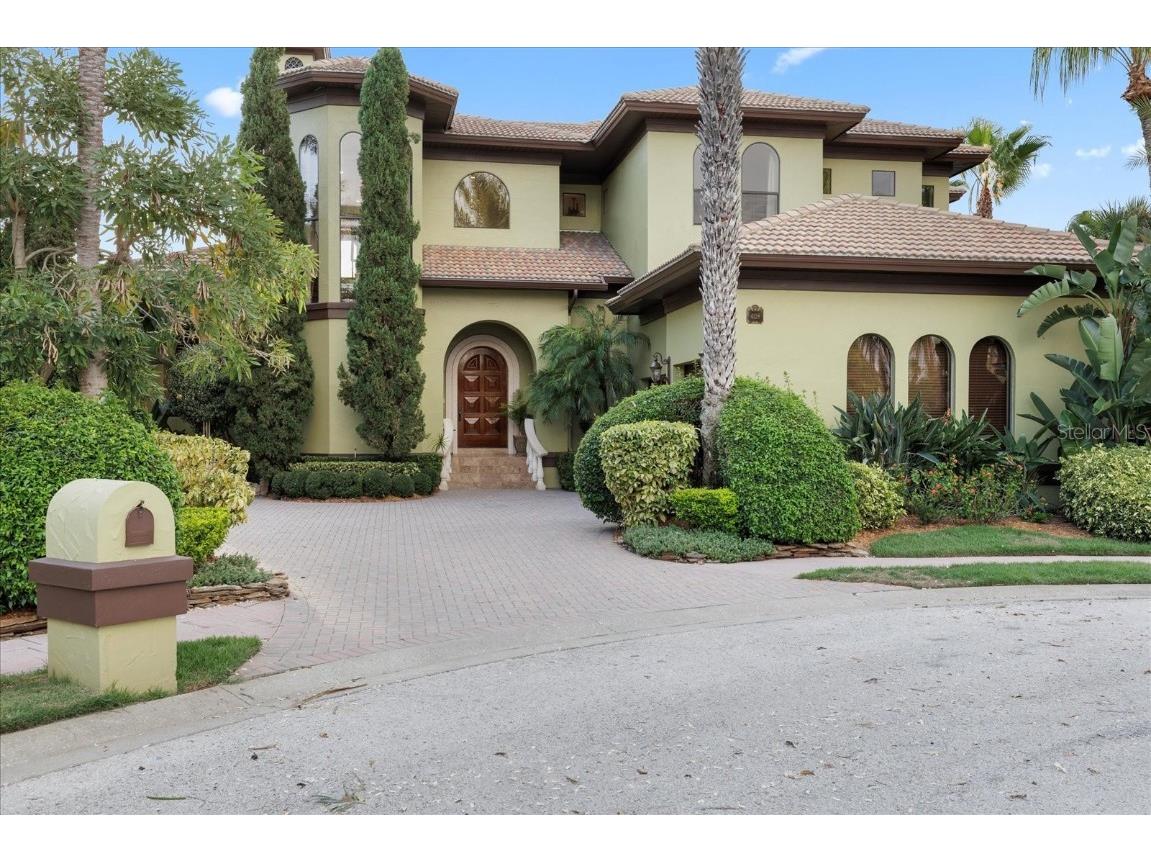 4128 Causeway Vista Drive Tampa FL 33615 TB8392592 image1