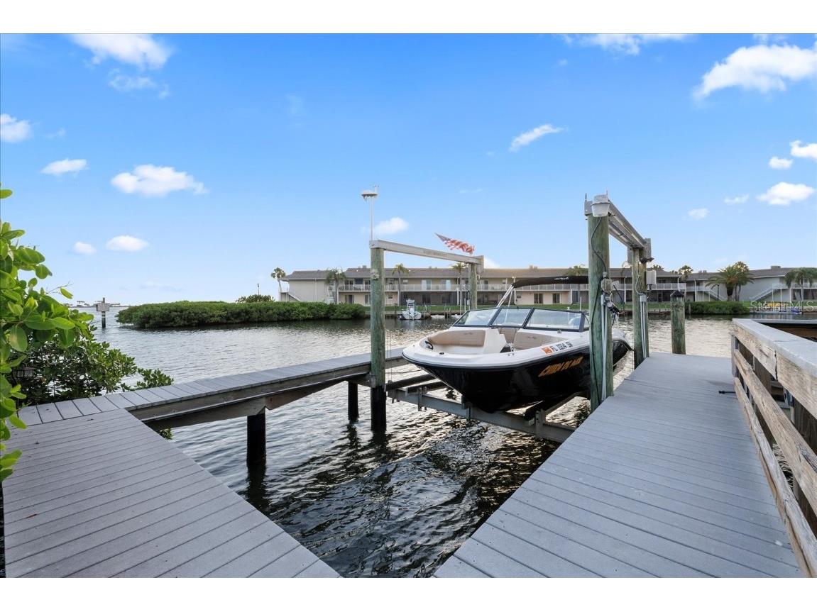 4128 Causeway Vista Drive Tampa FL 33615 TB8392592 image15