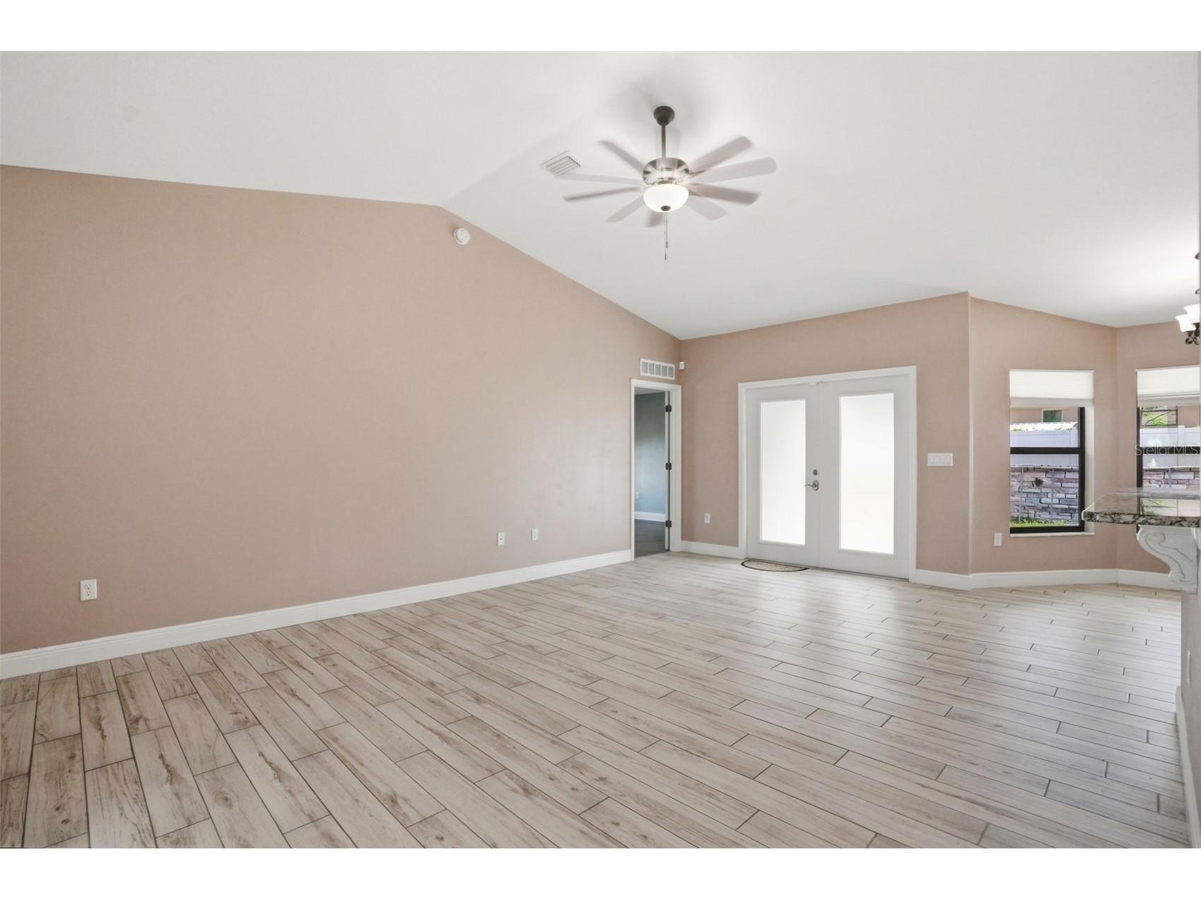 4128 Everett Avenue Spring Hill FL 34609 W7884518 image18