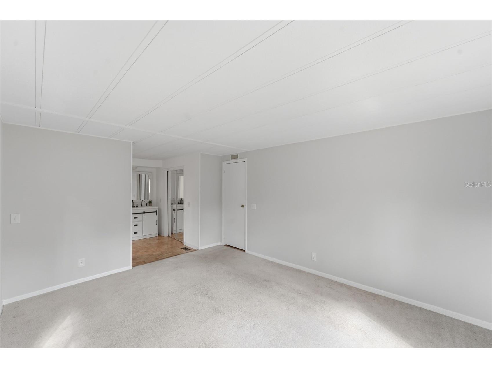 4128 Woodland Circle Deland FL 32724 V4948973 image25