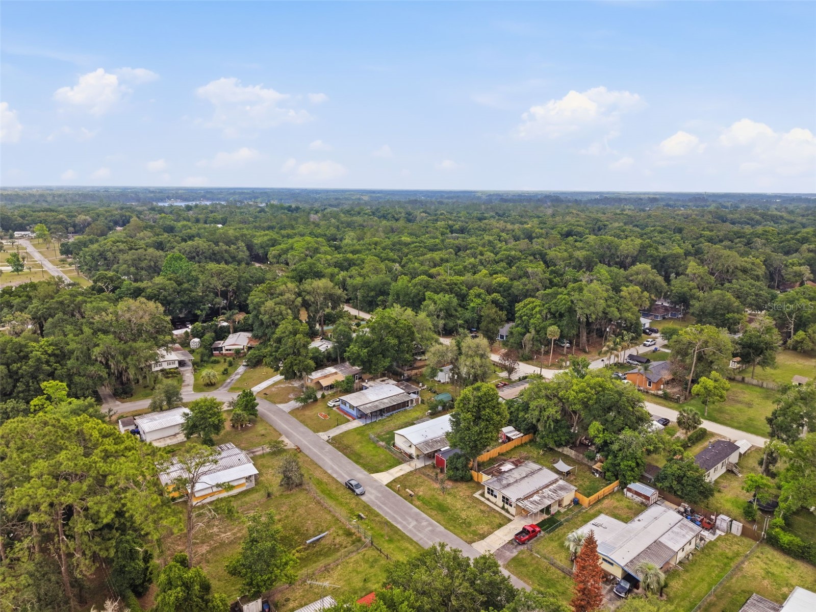 4128 Woodland Circle Deland FL 32724 V4948973 image32