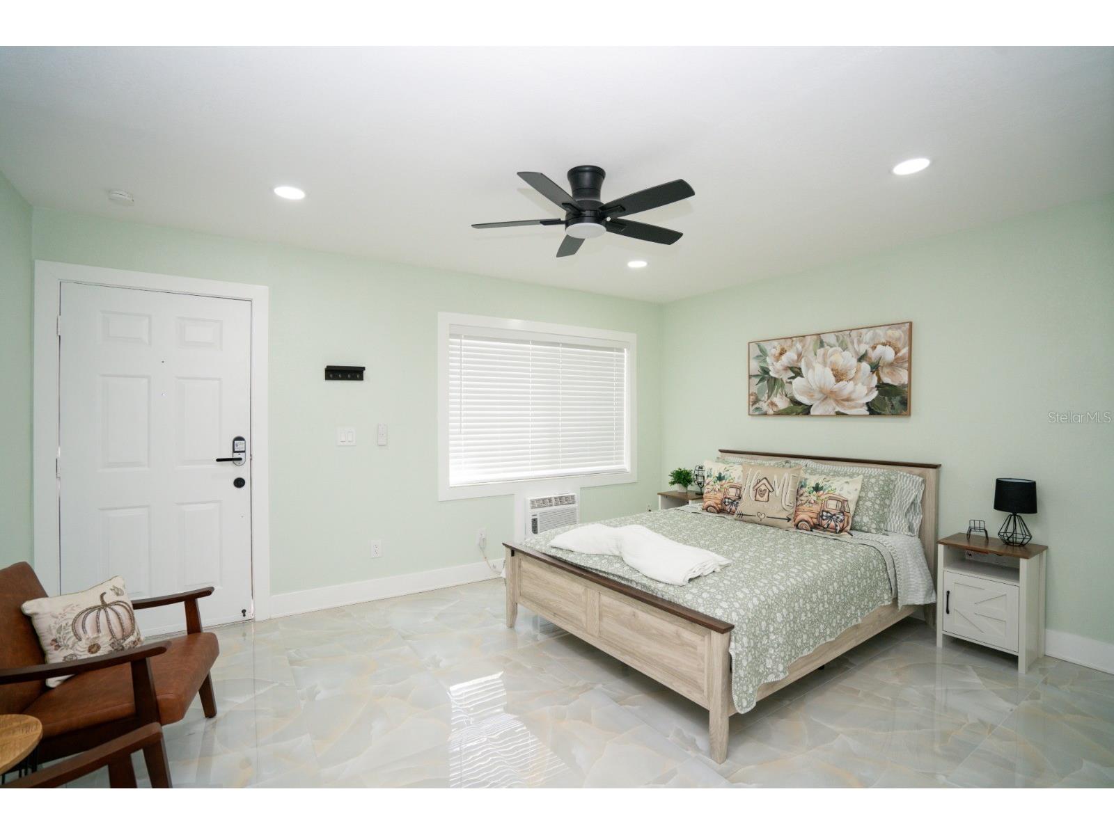 4129 Dolphin Drive #1 Tampa FL 33617 TB8471475 image15