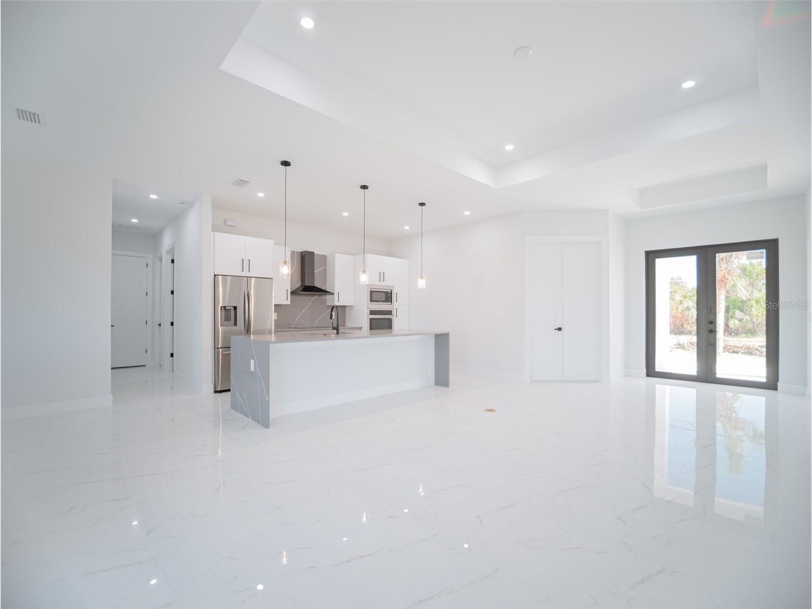 4129 Flamingo Boulevard Port Charlotte FL 33948 - ROSE ARBOR WATERWAY C7521375 image12