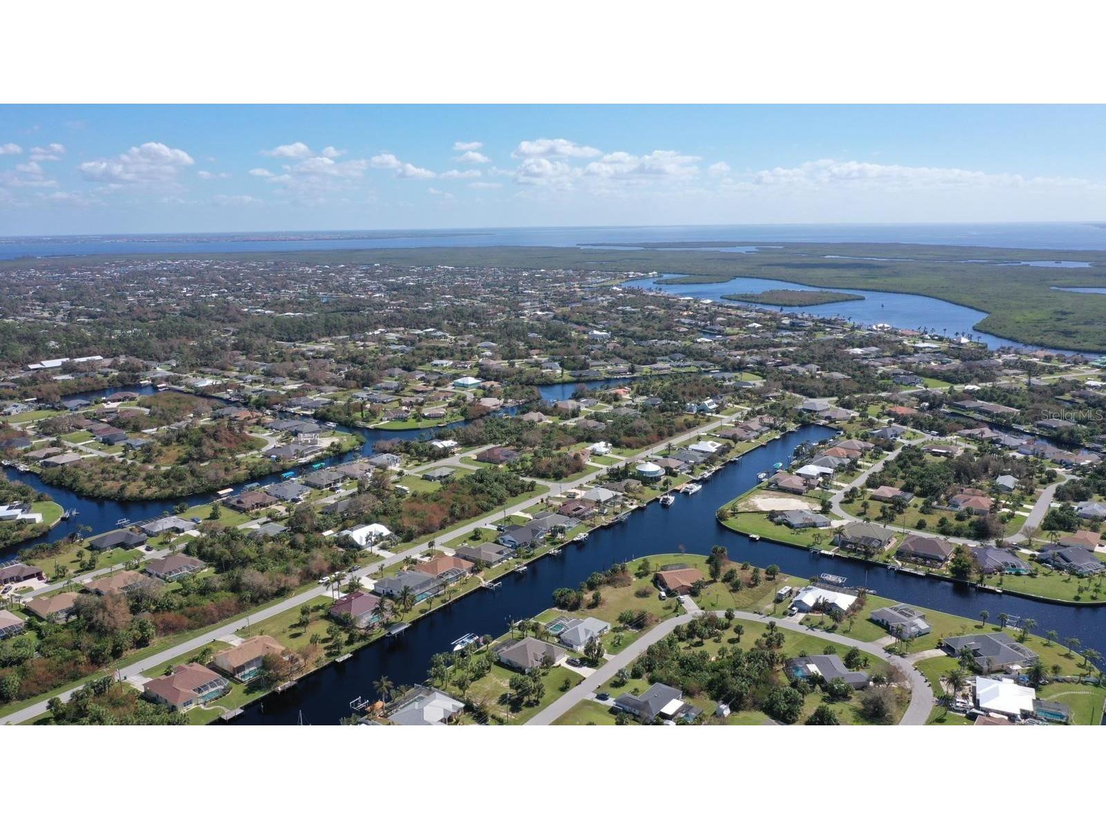 4129 Flamingo Boulevard Port Charlotte FL 33948 - ROSE ARBOR WATERWAY C7521375 image28