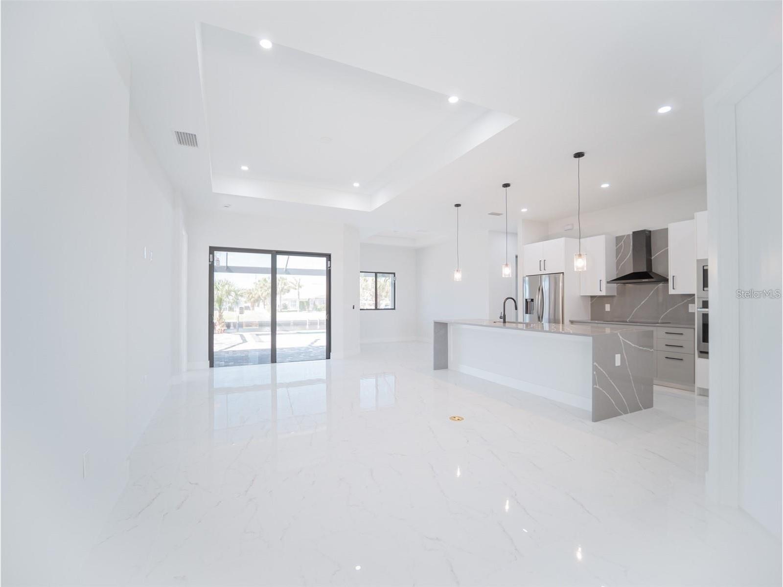 4129 Flamingo Boulevard Port Charlotte FL 33948 - ROSE ARBOR WATERWAY C7521375 image5