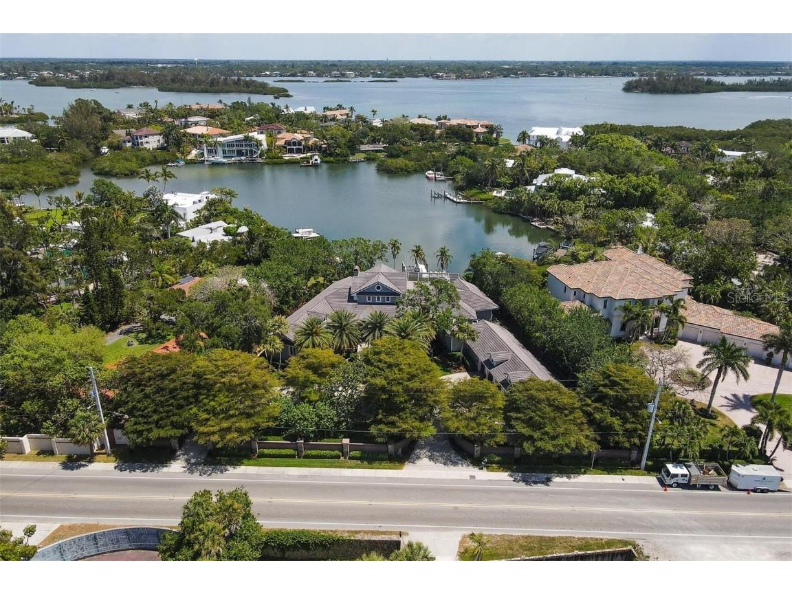 4129 Higel Avenue Sarasota FL 34242 - COCOANUT BAYOU A4566807 image1