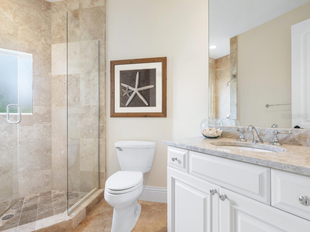 4129 Roberts Point Circle Sarasota FL 34242 A4642942 image33