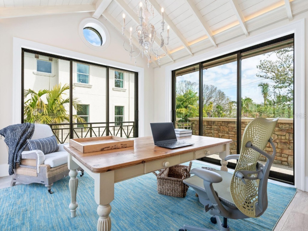 4129 Roberts Point Circle Sarasota FL 34242 A4642942 image49