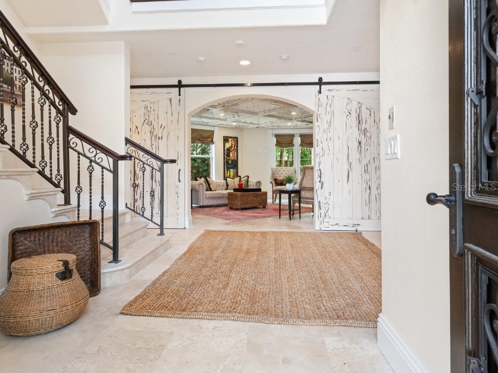 4129 Roberts Point Circle Sarasota FL 34242 A4642942 image7