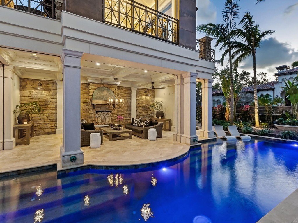 4129 Roberts Point Circle Sarasota FL 34242 A4642942 image73