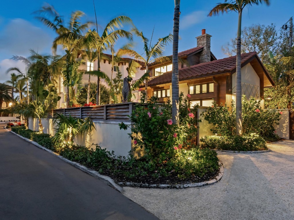 4129 Roberts Point Circle Sarasota FL 34242 A4642942 image78