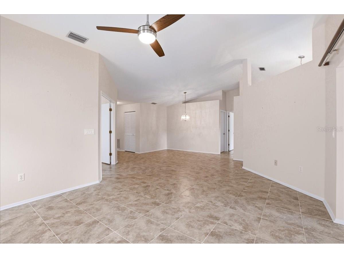 4129 Vallarta Court #3008 Sarasota FL 34233 A4691056 image8