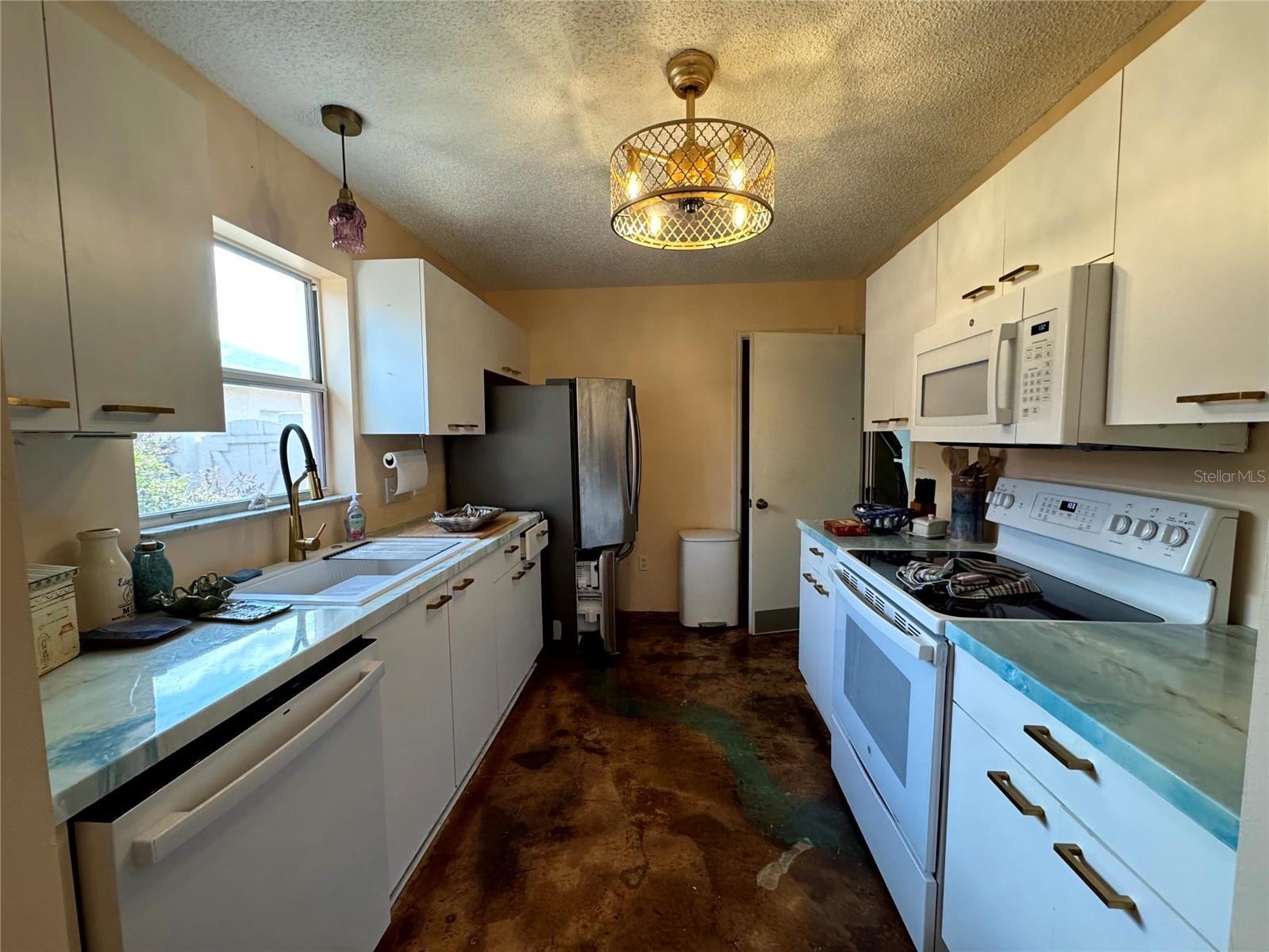 413 Calzada Court Lady Lake FL 32159 O6386064 image15