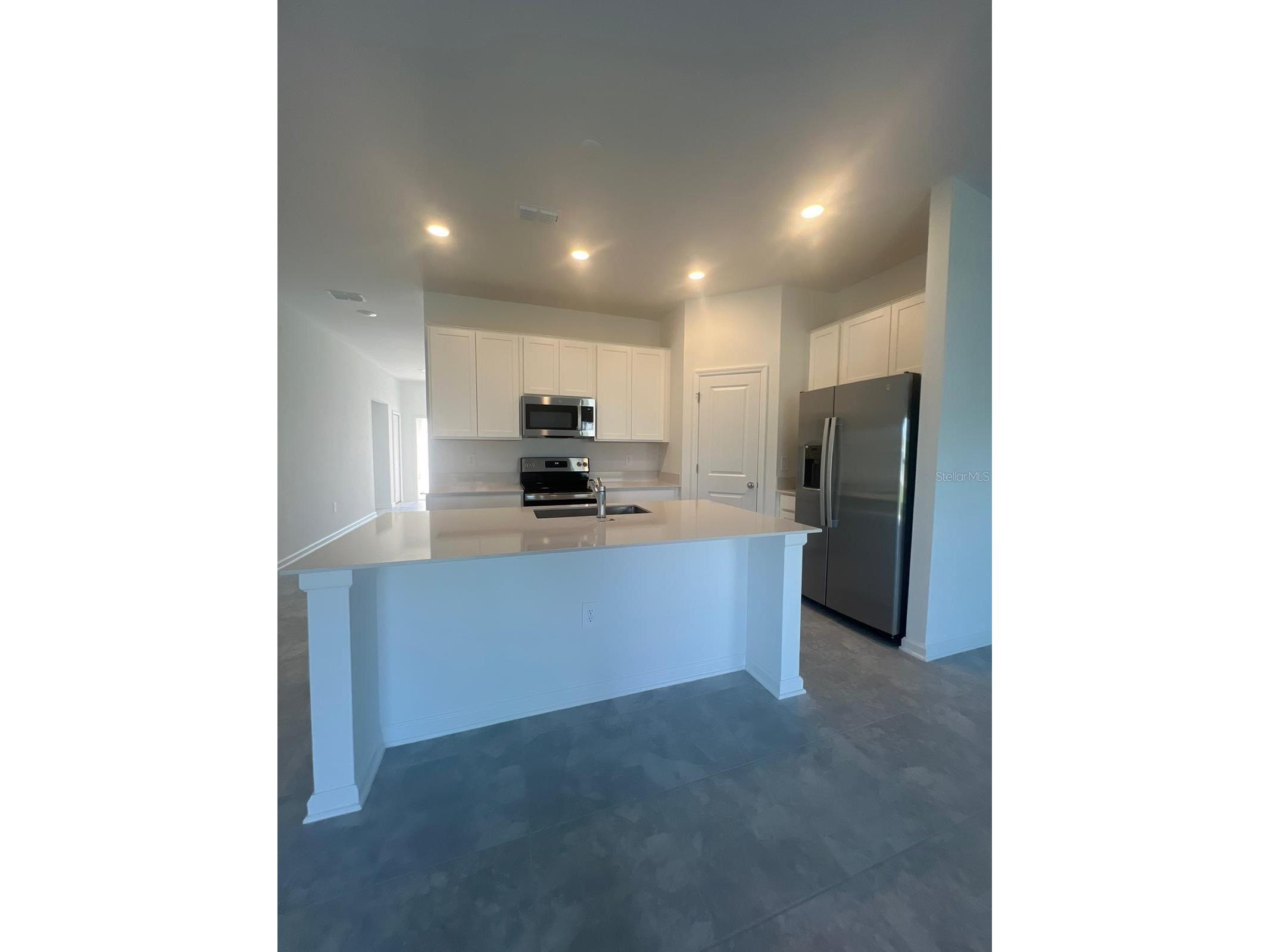 413 Cedar Key Street Davenport FL 33837 S5141905 image2