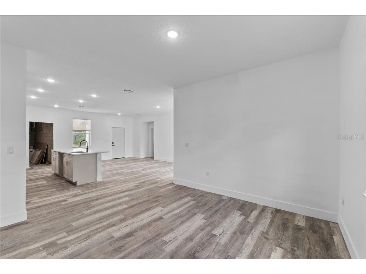 413 E Main Street Avon Park FL 33825 O6347044 image13