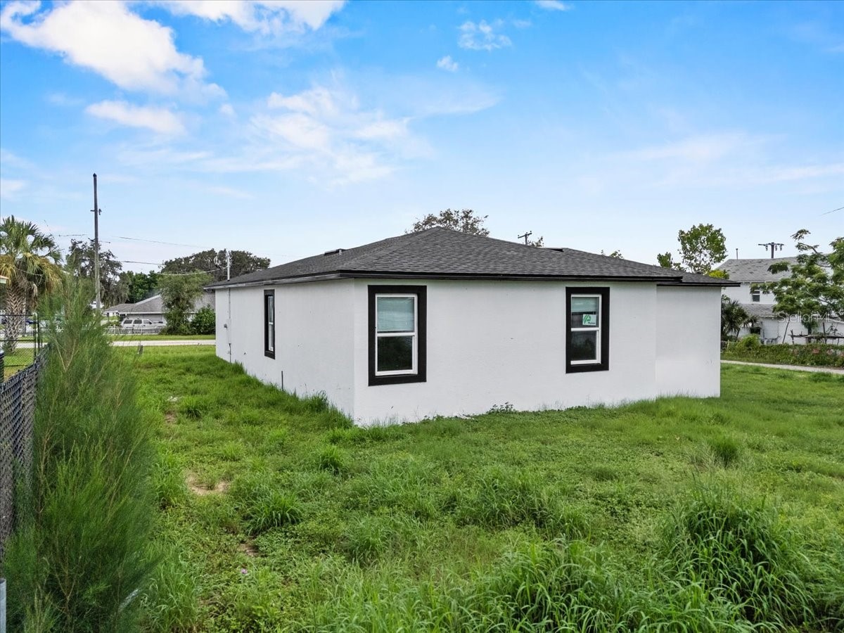 413 E Main Street Avon Park FL 33825 O6347044 image2