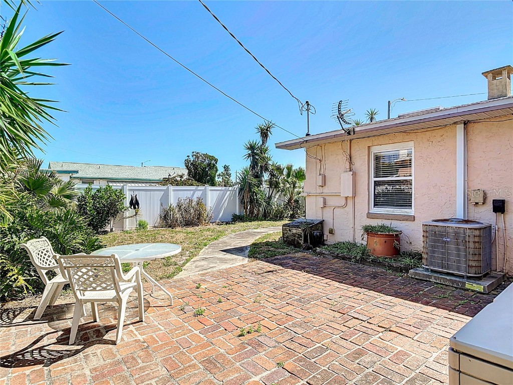 413 Frances Terrace Daytona Beach FL 32118 FC308152 image27