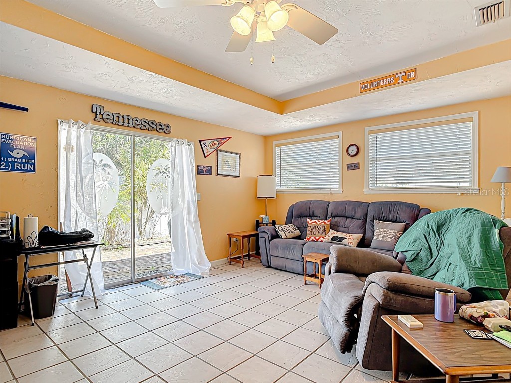 413 Frances Terrace Daytona Beach FL 32118 FC308152 image9