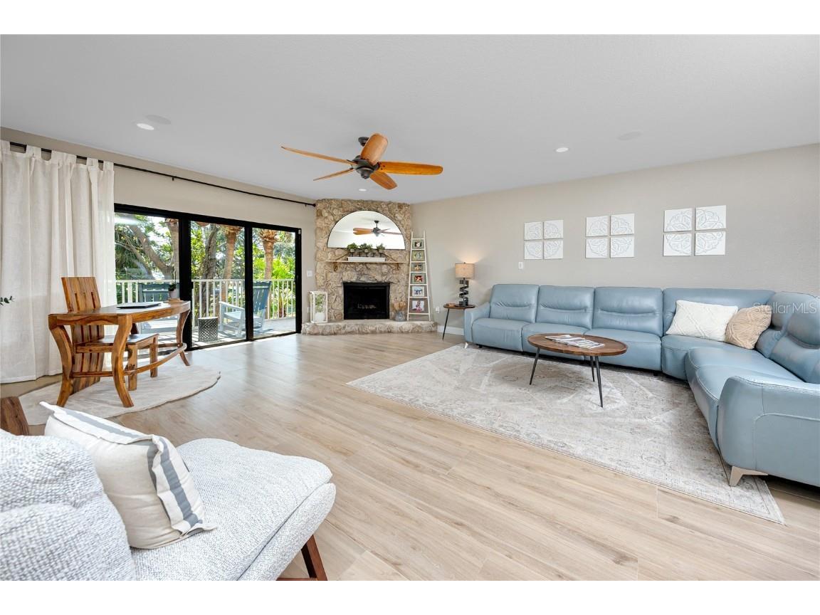 413 Haven Point Drive Treasure Island FL 33706 - BOCA CIEGA BAY TB8451306 image7