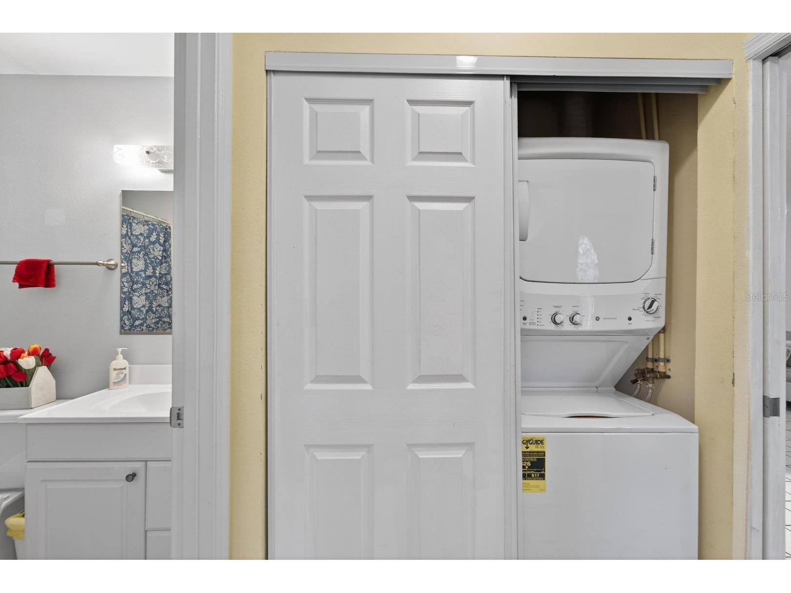 413 Lake Point Court #4-B Sun City Center FL 33573 TB8466147 image7