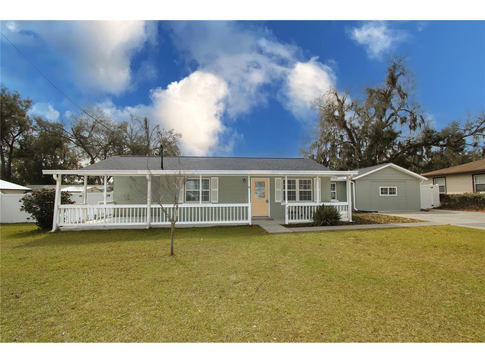413 Lakeview Avenue Seffner FL 33584 - LAKE WEEKS TB8477339 image1