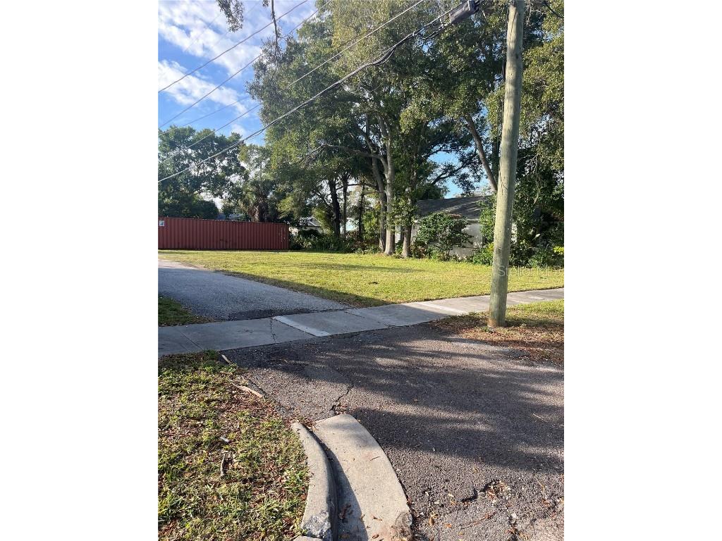 413 Lebeau Street Clearwater FL 33755 U8224960 image1