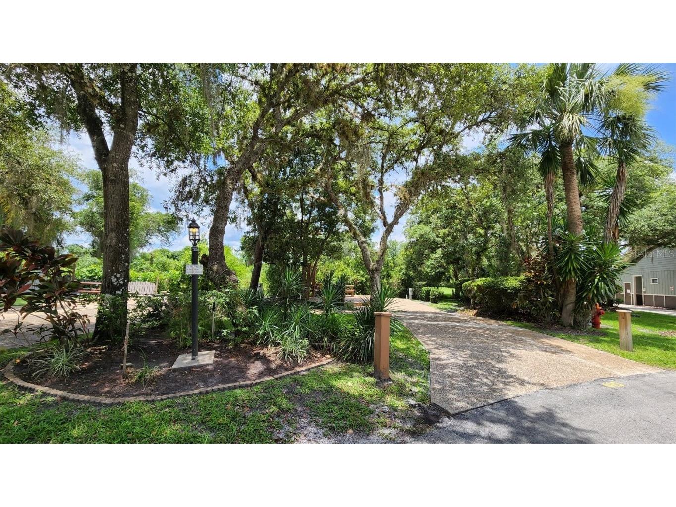 413 Longhorn Drive Lake Wales FL 33898 U8194957 image1