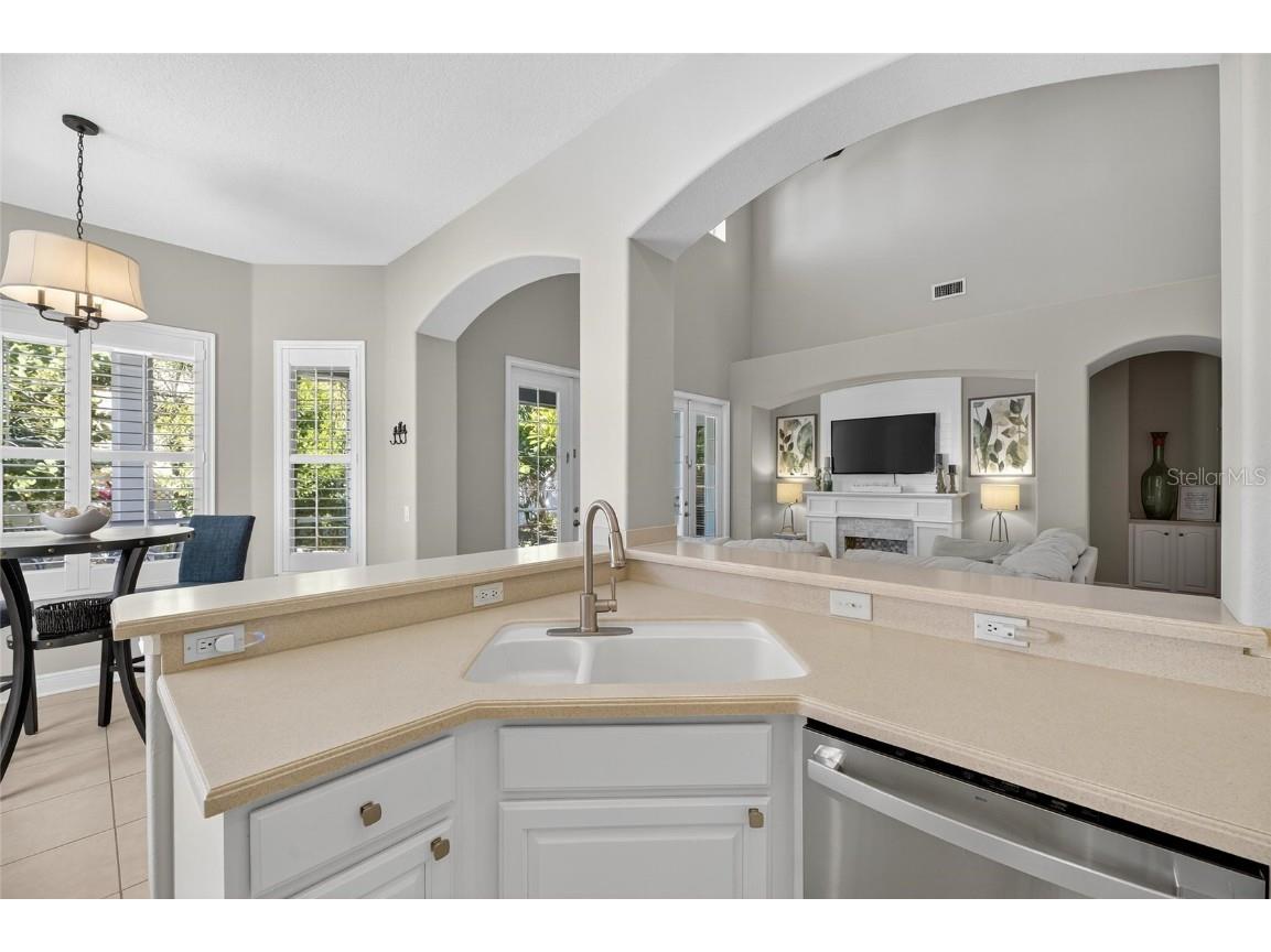 413 Manns Harbor Drive Apollo Beach FL 33572 TB8448637 image40