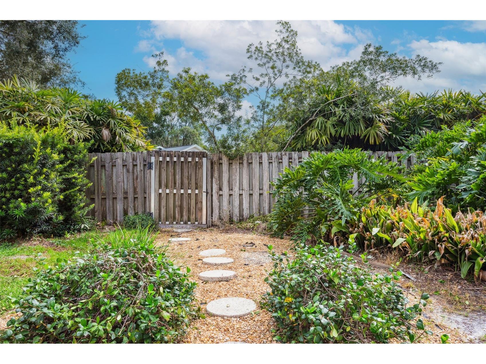 413 Montrose Avenue Temple Terrace FL 33617 TB8430992 image48
