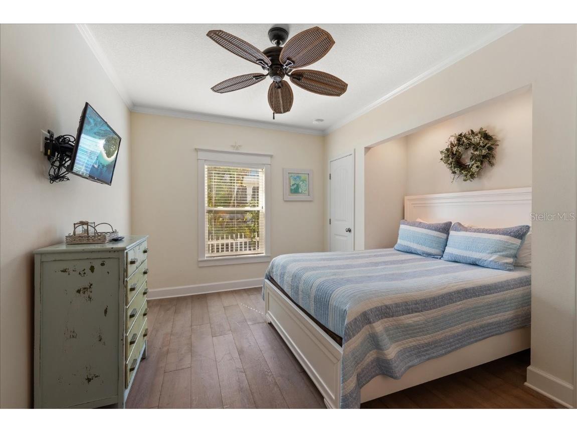 413 Pine Avenue Anna Maria FL 34216 TB8331745 image20