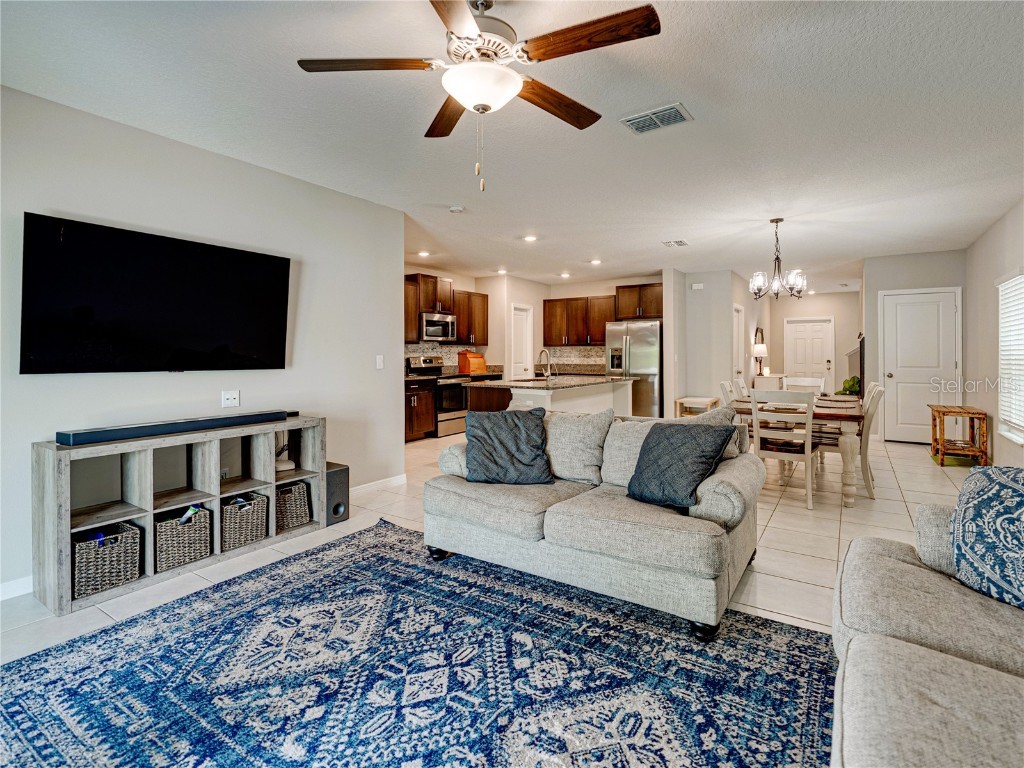 413 Royal Empress Drive Ruskin FL 33570 TB8381293 image12