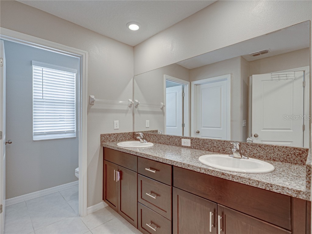 413 Royal Empress Drive Ruskin FL 33570 TB8381293 image17