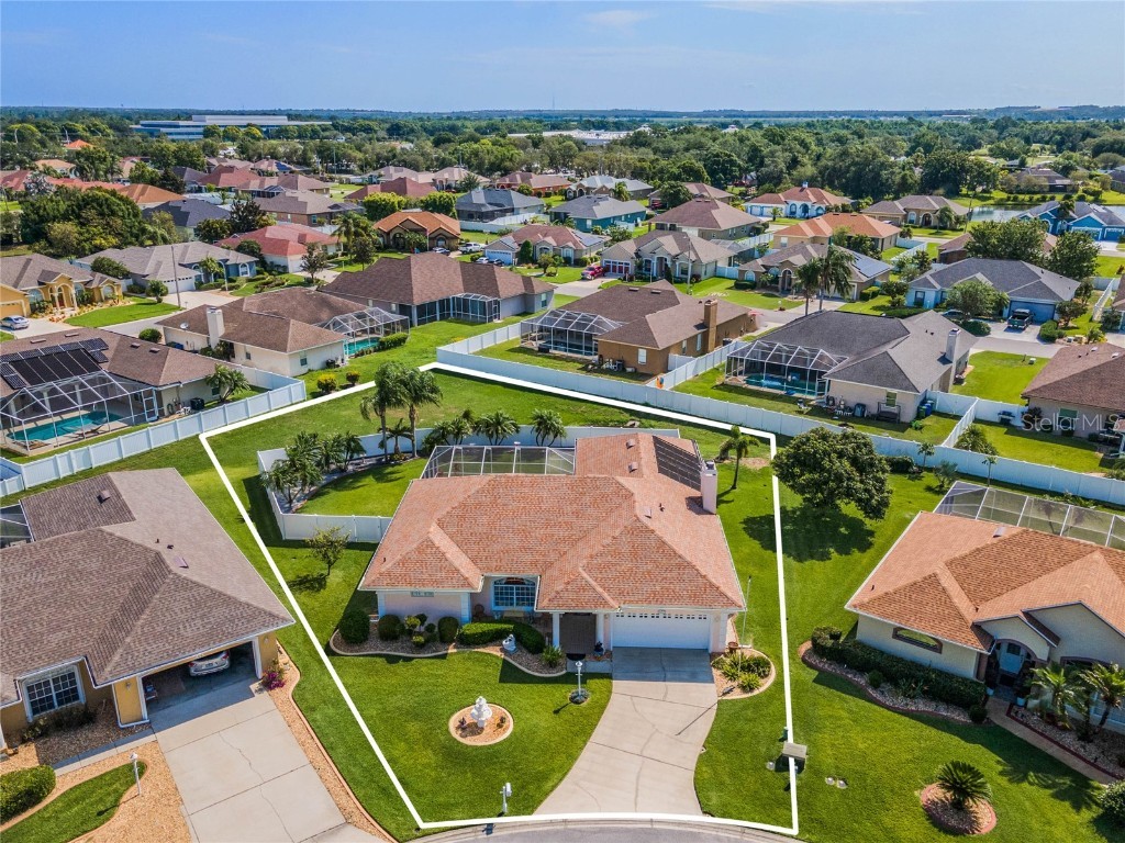 413 Ruby Lake Place Winter Haven FL 33884 P4925569 image1