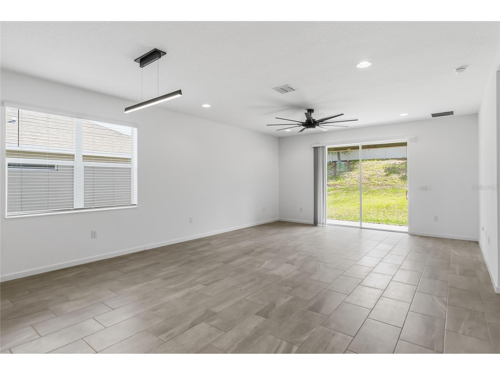 413 Sapphire Drive Davenport FL 33837 O6409066 image12