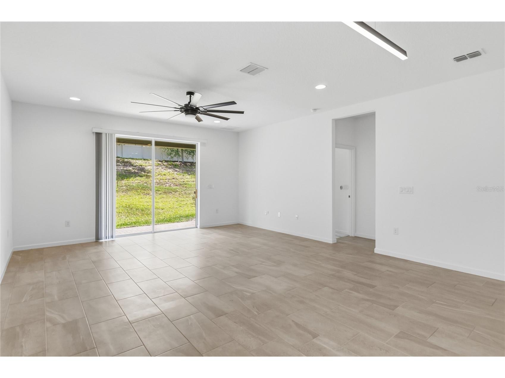 413 Sapphire Drive Davenport FL 33837 O6409066 image13