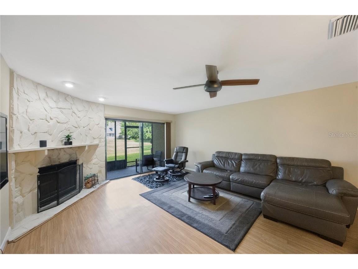 413 Somerset Lane Palm Harbor FL 34684 A4665720 image13