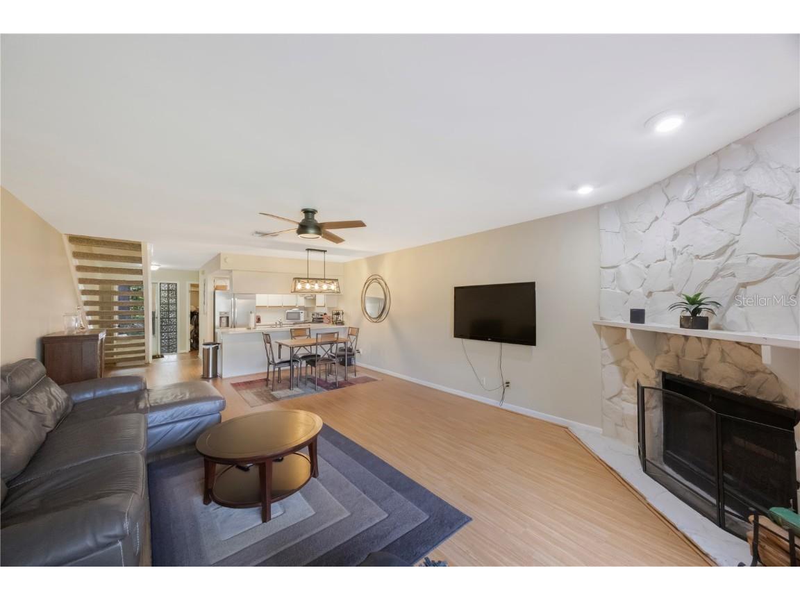 413 Somerset Lane Palm Harbor FL 34684 A4665720 image15