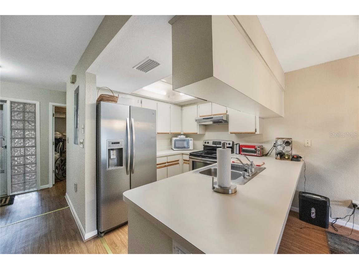 413 Somerset Lane Palm Harbor FL 34684 A4665720 image5