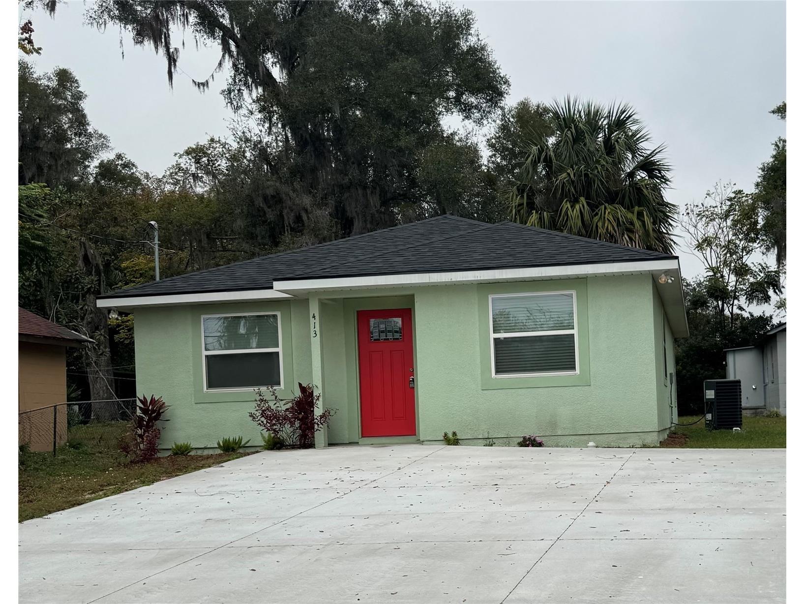 413 W Beresford Avenue Deland FL 32720 V4946968 image1