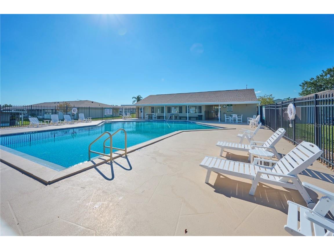 413 Winter Ridge Boulevard #413 Winter Haven FL 33881 - LAKE SMART AND LAKE CONINE P4936697 image22
