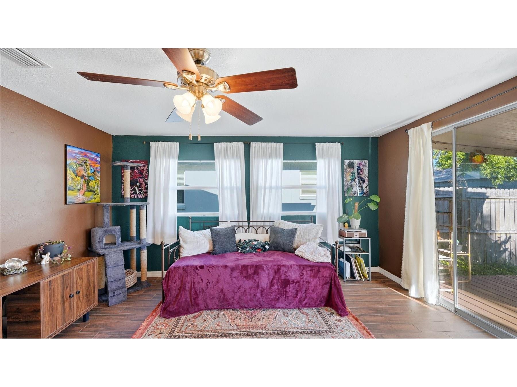 4130 57th Avenue N Saint Petersburg FL 33714 A4687097 image23