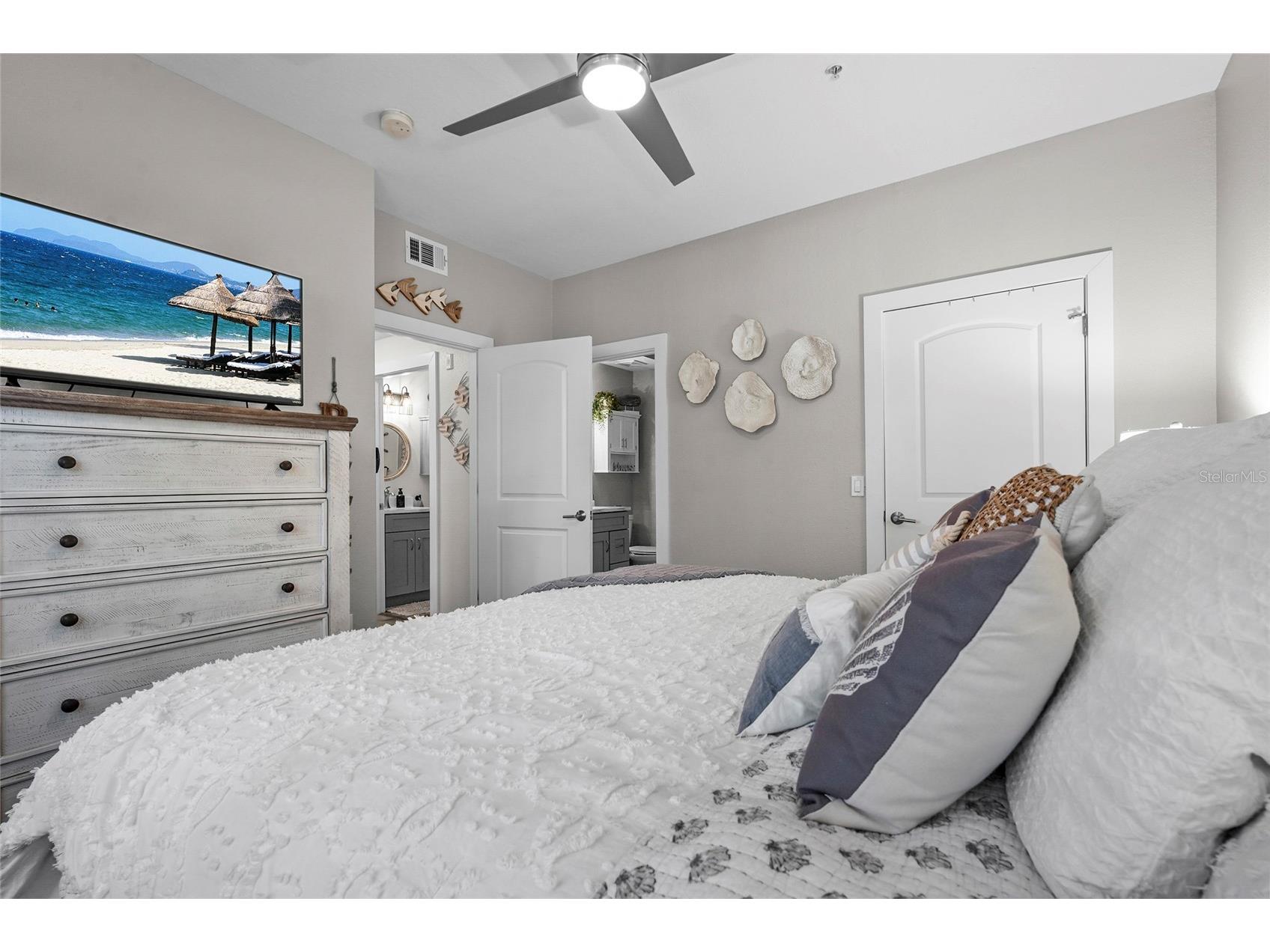 4130 Central Sarasota Parkway #1817 Sarasota FL 34238 A4682742 image24