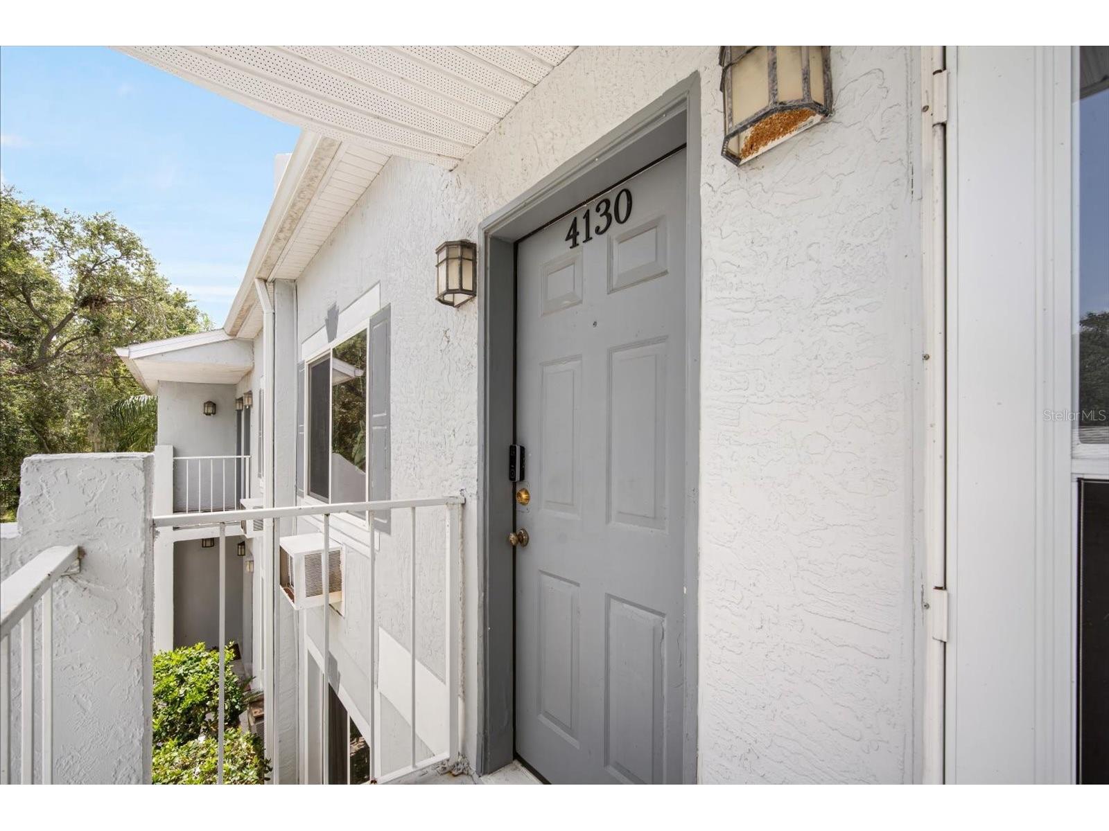 4130 Dolphin Drive #203 Tampa FL 33617 TB8497917 image2