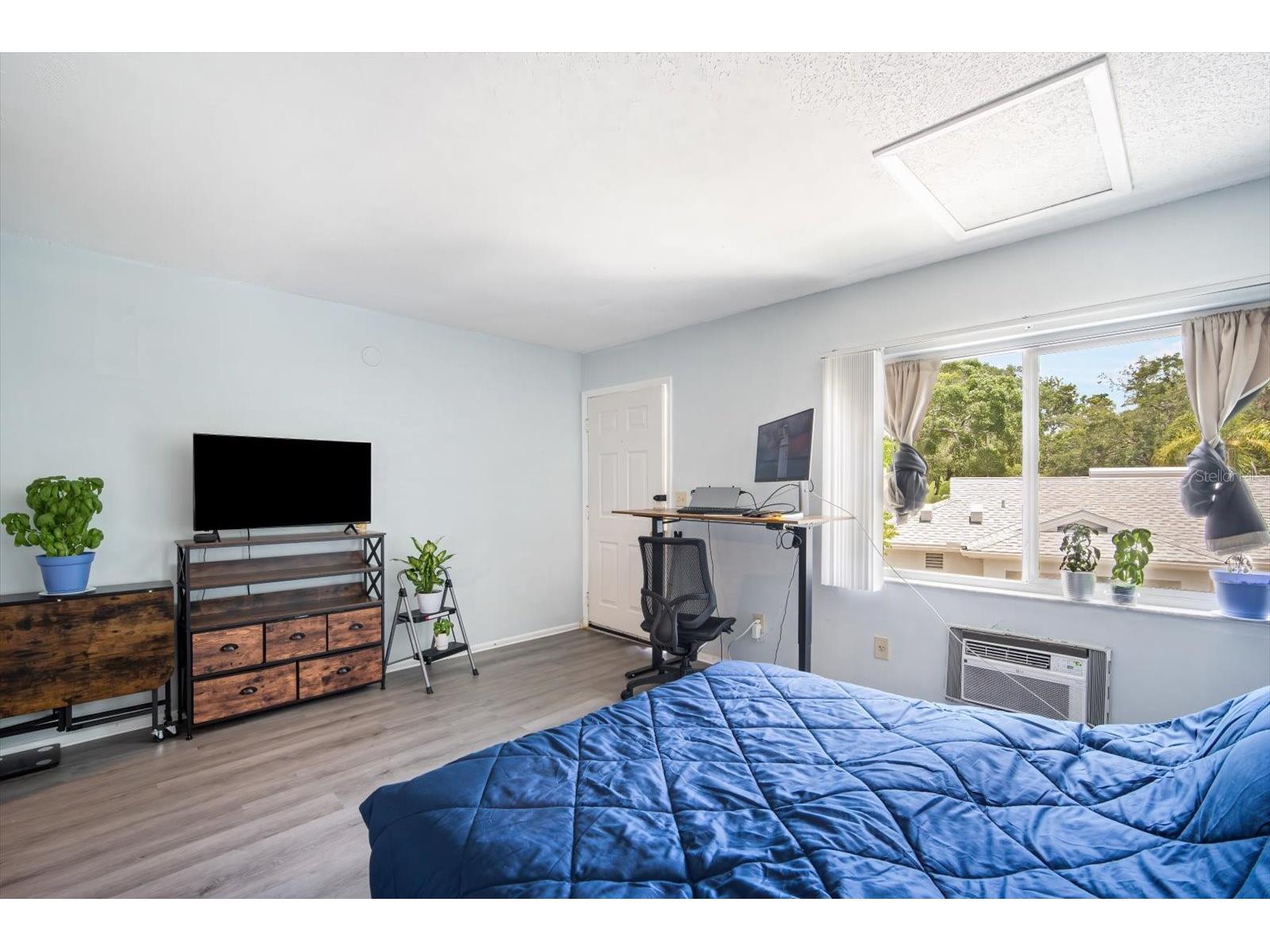4130 Dolphin Drive #203 Tampa FL 33617 TB8497917 image8