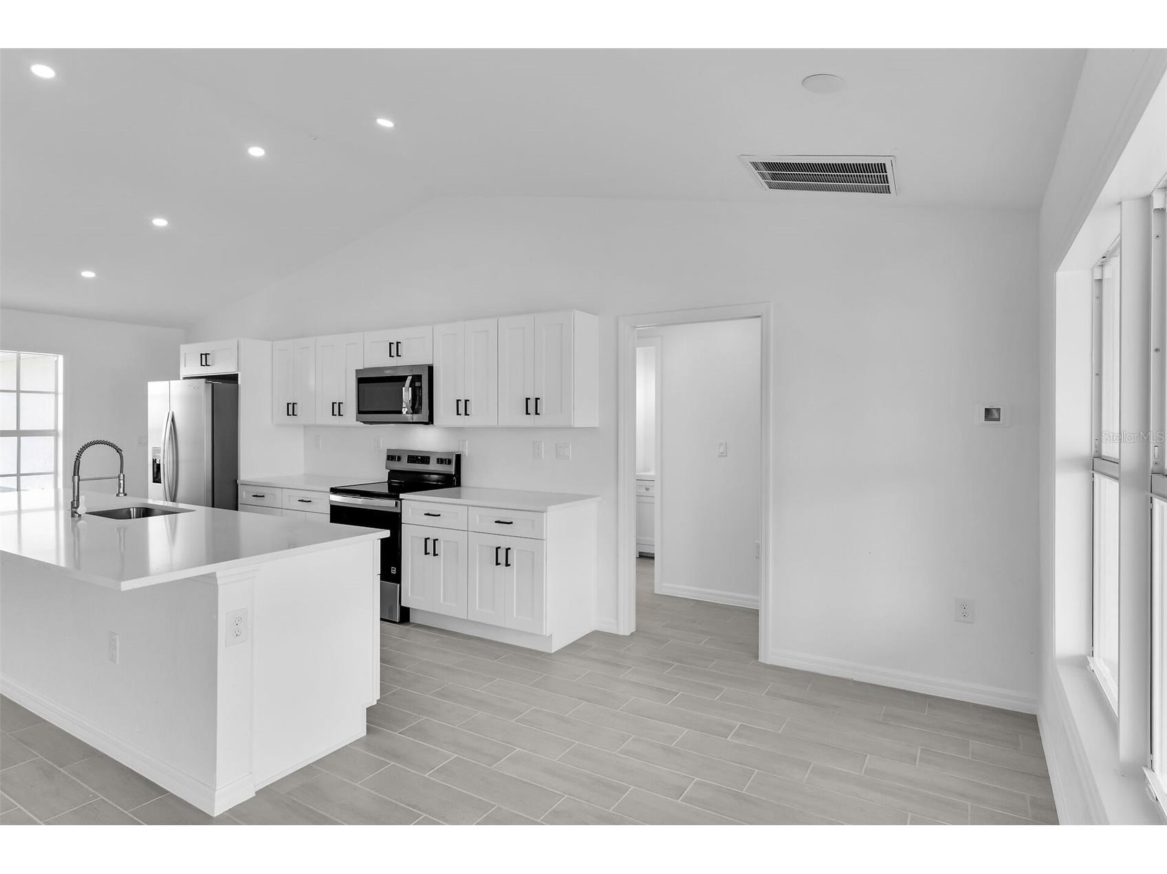 4130 NW 33rd Street Cape Coral FL 33993 C7527595 image13