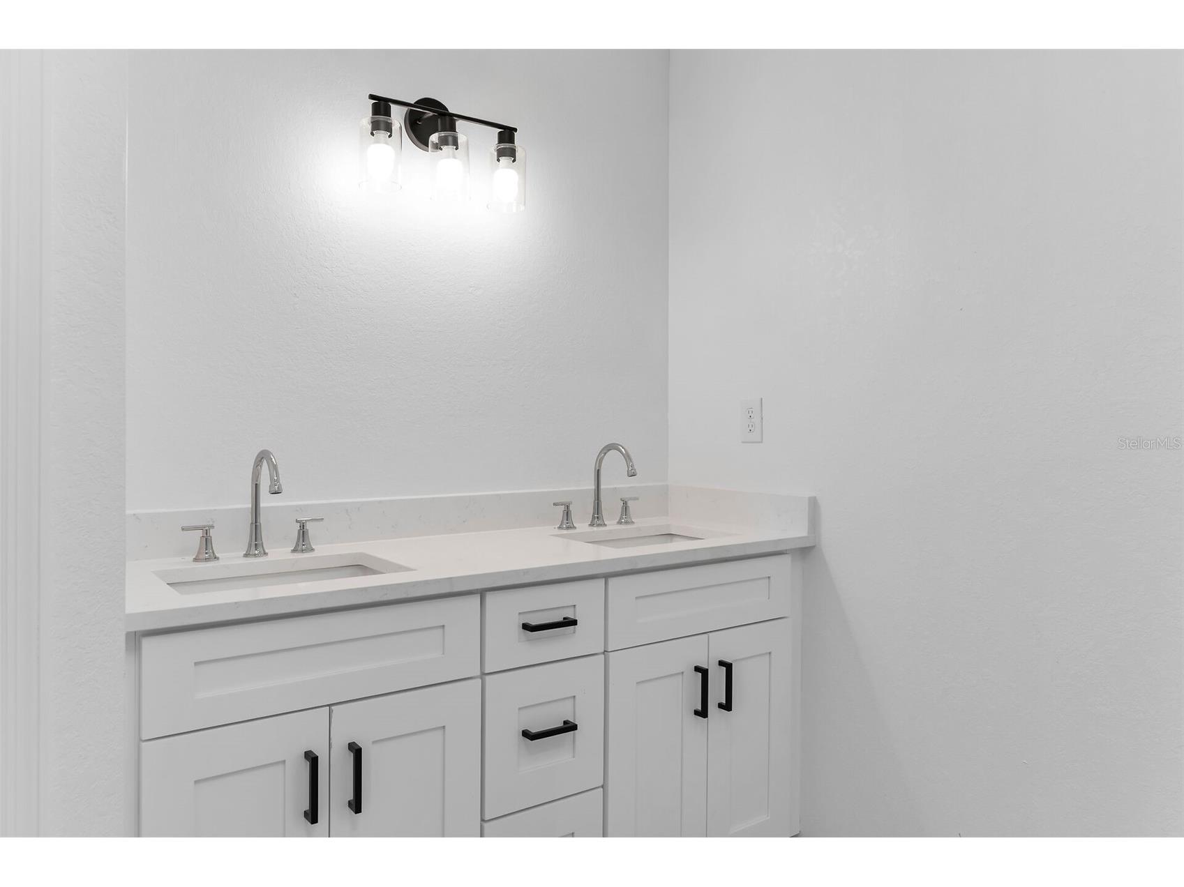 4130 NW 33rd Street Cape Coral FL 33993 C7527595 image23