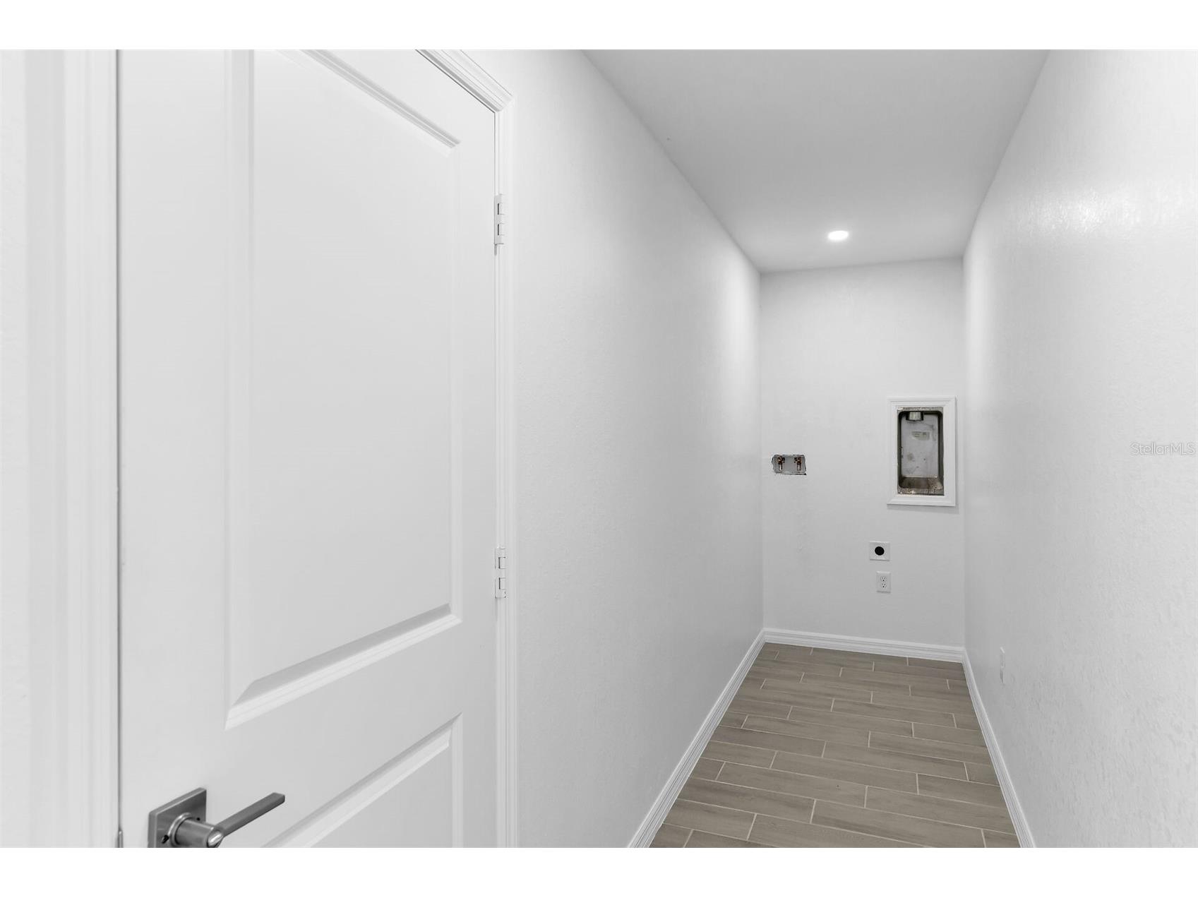 4130 NW 33rd Street Cape Coral FL 33993 C7527595 image8