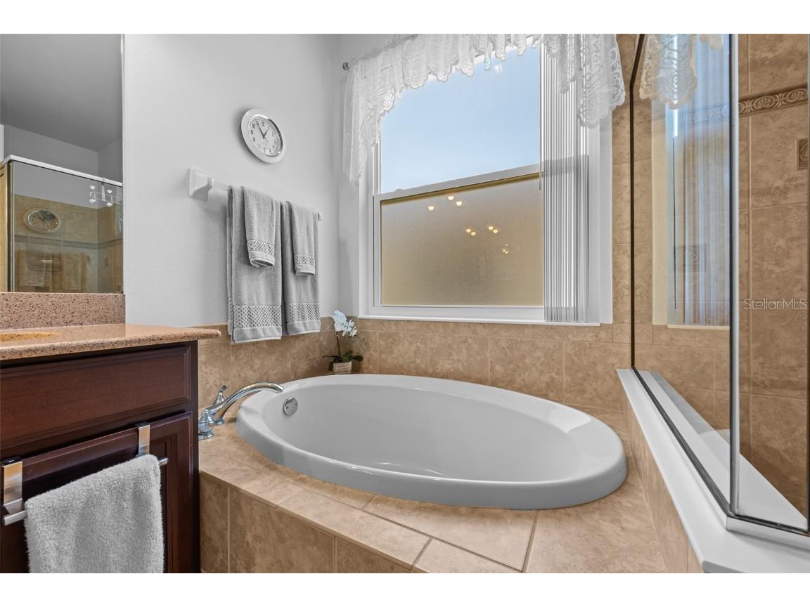 4131 101st Avenue E Parrish FL 34219 TB8446447 image16